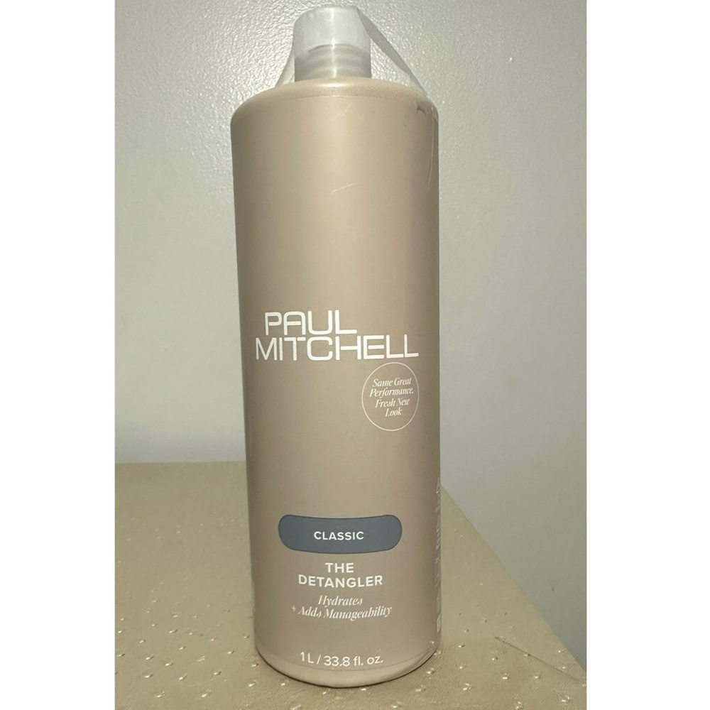 Paul Mitchell The Detangler Conditioner in Beige